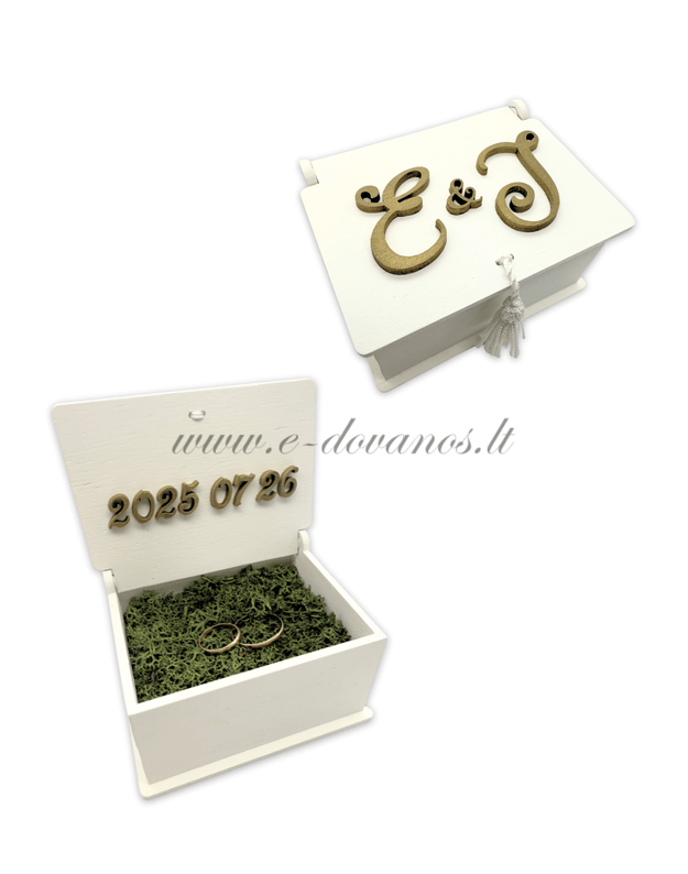 Balta vestuvinių žiedų dėžutė su inicialais