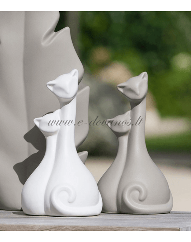 Keramikinė skulptūra ,,Katinų pora"