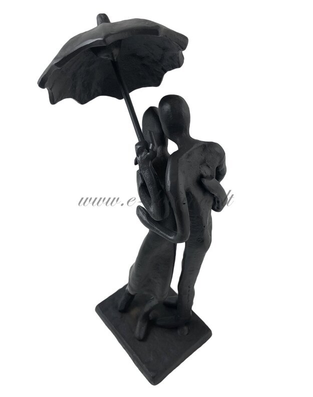 Skulptūra „Šokis lietuje"